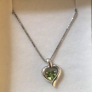 Light green sterling silver necklace